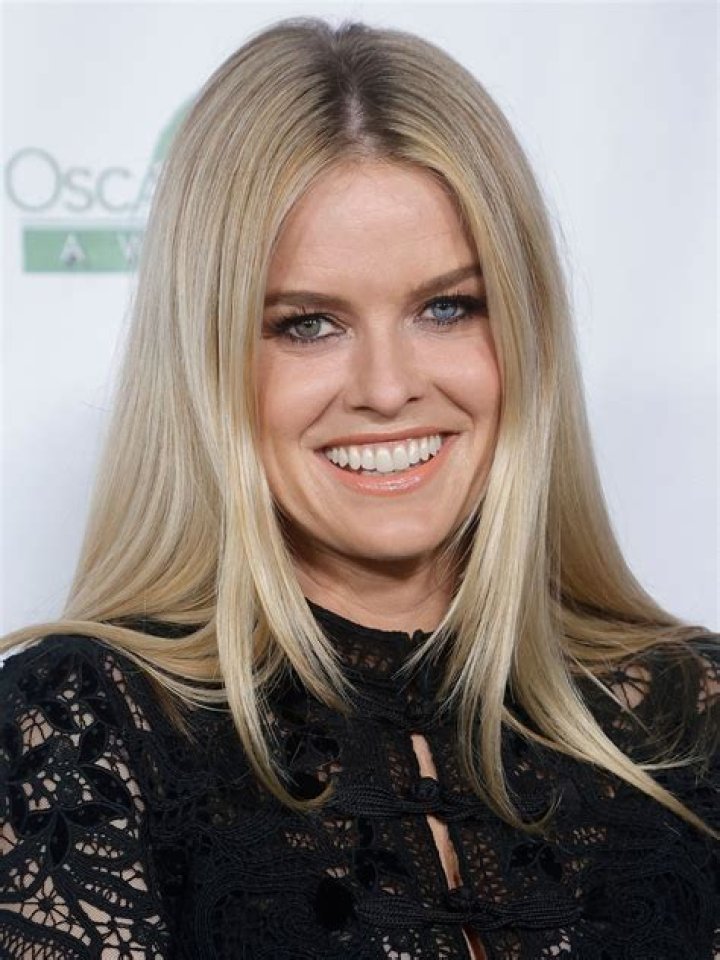 Alice Eve Net Worth: A Deep Dive into Her Wealth and Career