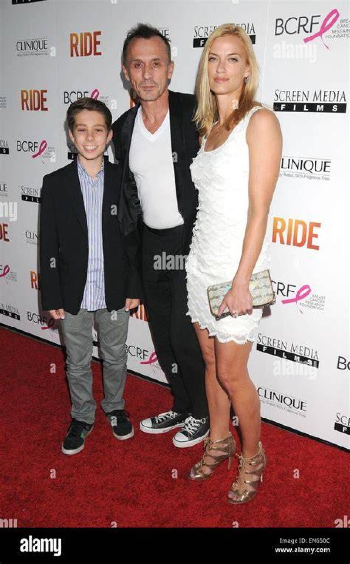 Comprehensive Guide to Robert Knepper's Wife: Relationship Timeline