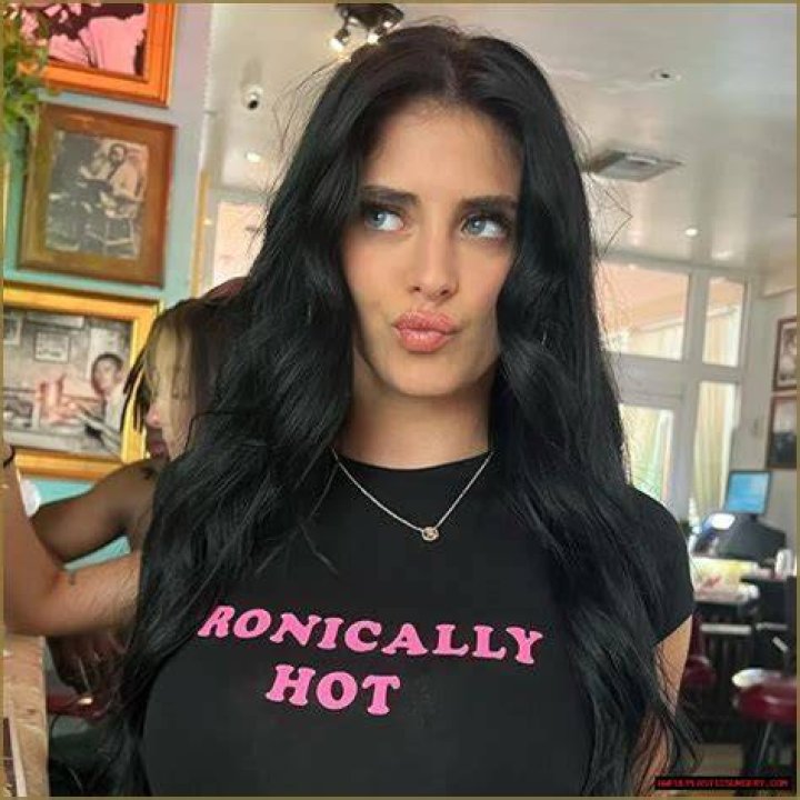 Discovering the Allure of Camilla Araujo on OnlyFans