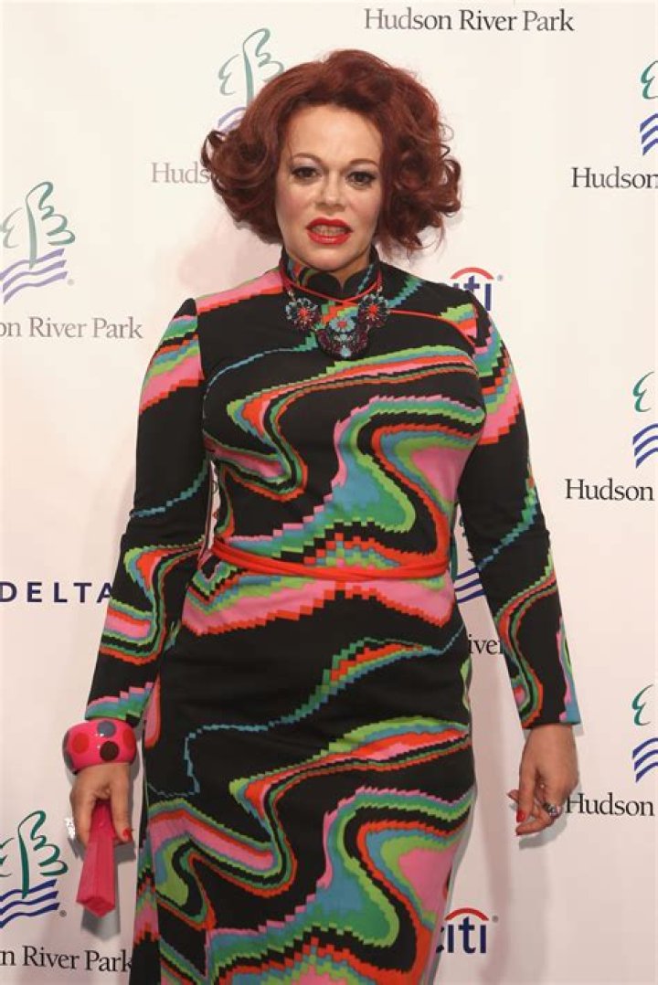 Discovering the Vibrant World of Lady Miss Kier