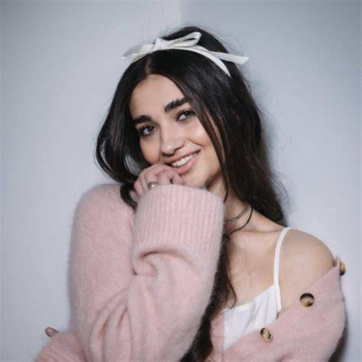 Exploring the Life and Journey of Lala Sadii