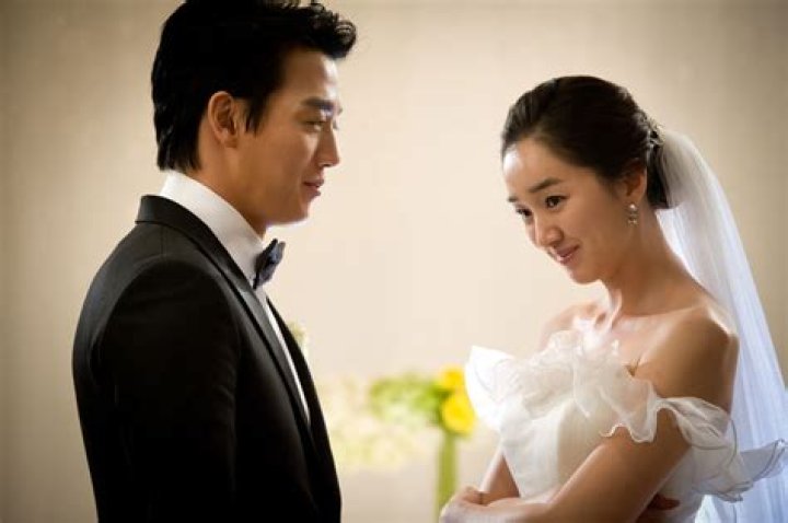 Exploring the Rumors: Kim Rae Won Married Soo Ae?