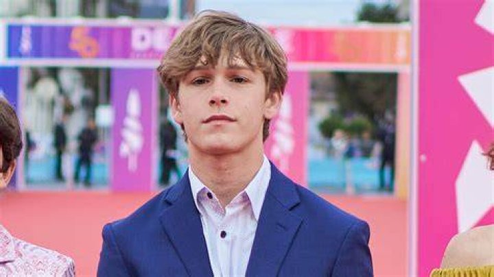 Heartbreaking News: Teen Actor Hudson Meek Dies, Remembering a Rising Star