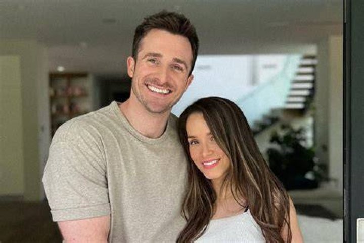 Matthew Hussey's Wife's Age: Unlocking the Truth