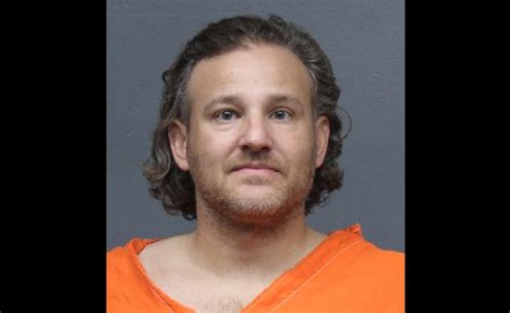Remarkable Tale: Woman's Fast Food Restroom Arrest and Its Impact