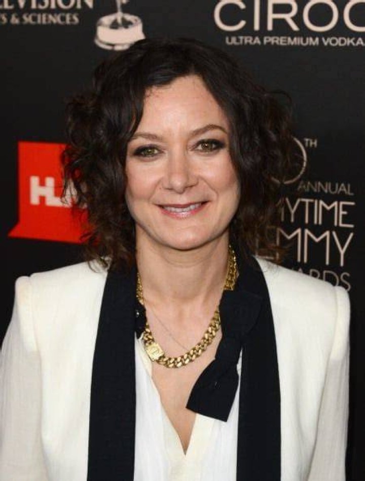 Sara Gilbert Net Worth: A Deep Dive into Her Life, Career, and Wealth