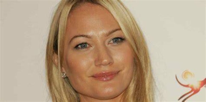 SARAH WYNTER NET WORTH: EVERYTHING YOU NEED TO KNOW