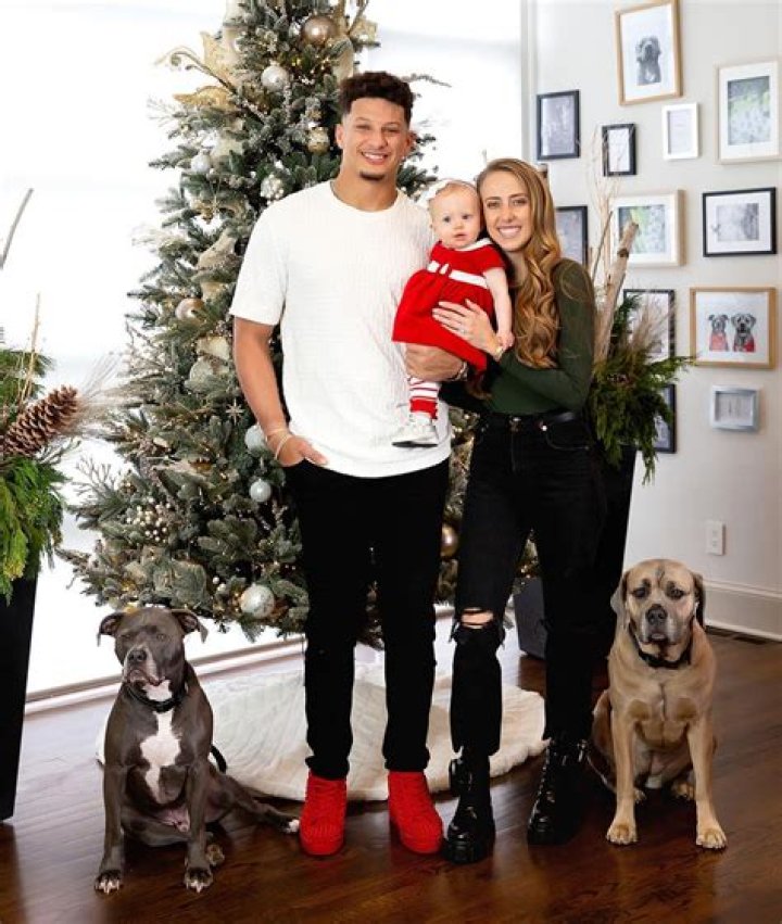 The Impressive Net Worth of Brittany Mahomes: A Behind-the-Scenes Look