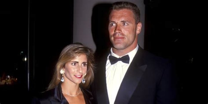 The Inspiring Life of Howie Long's Wife: An Insightful Journey