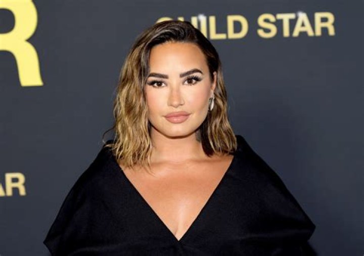 The Surprising Truth About Demi Lovato's Height: Insights and More
