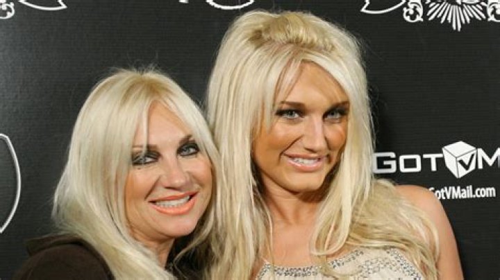 Unveiling Brooke Hogan: A Detailed Insight into Her Life and Bra Size