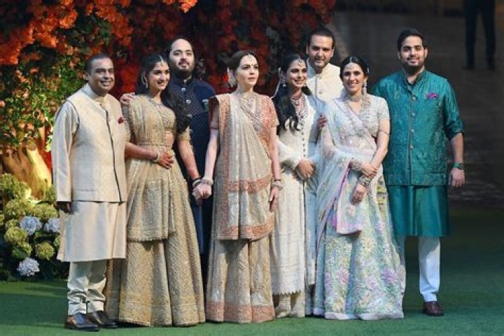 Unveiling Mukesh Ambani's Towering Height: A Closer Look