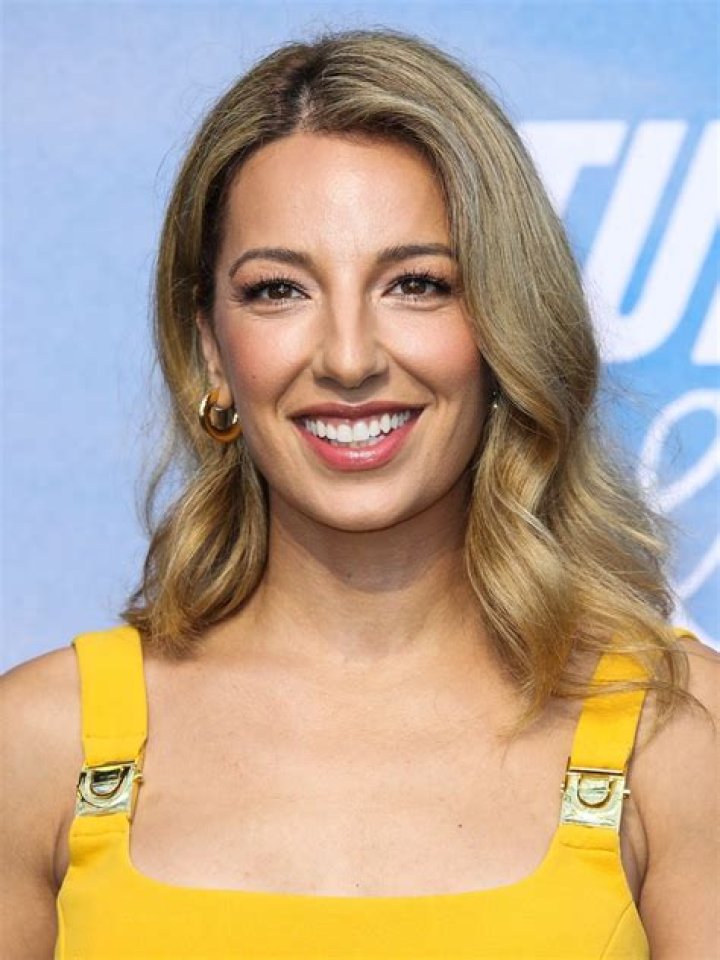 Unveiling Vanessa Lengies' Partner: A Glimpse into Her Personal Life