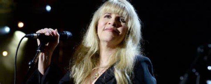 Who is Behind Stevie Nicks' Captivating Guitar?