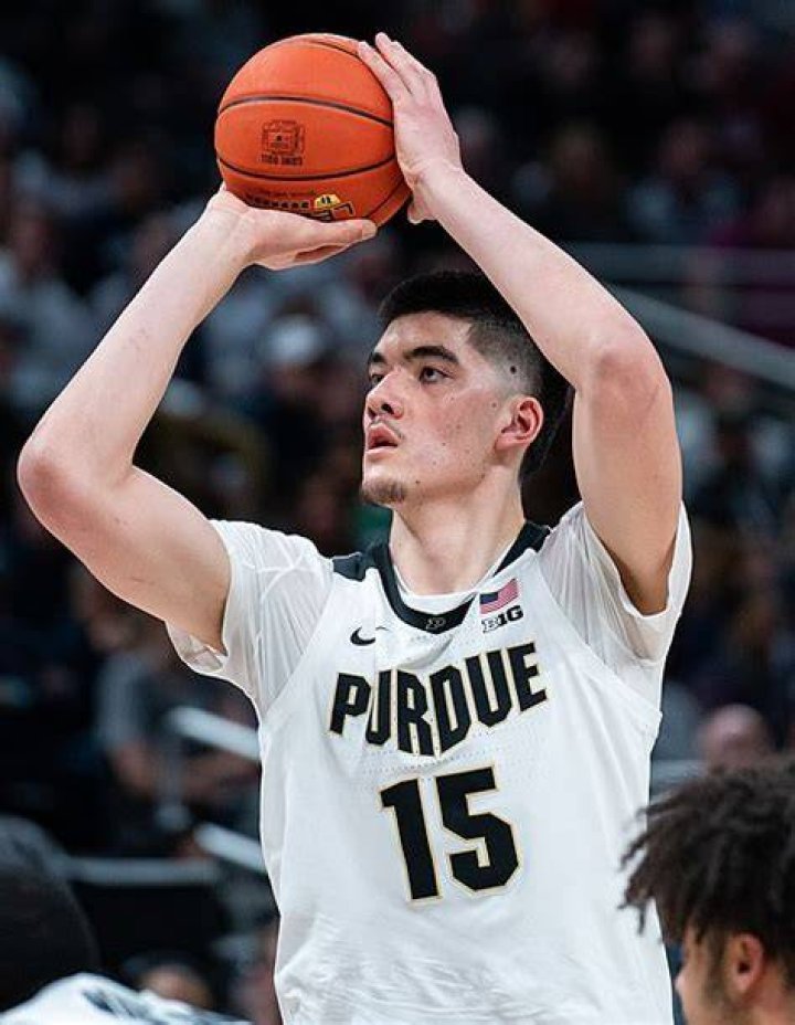 Zach Edey: Embracing the Legacy of Basketball Legends